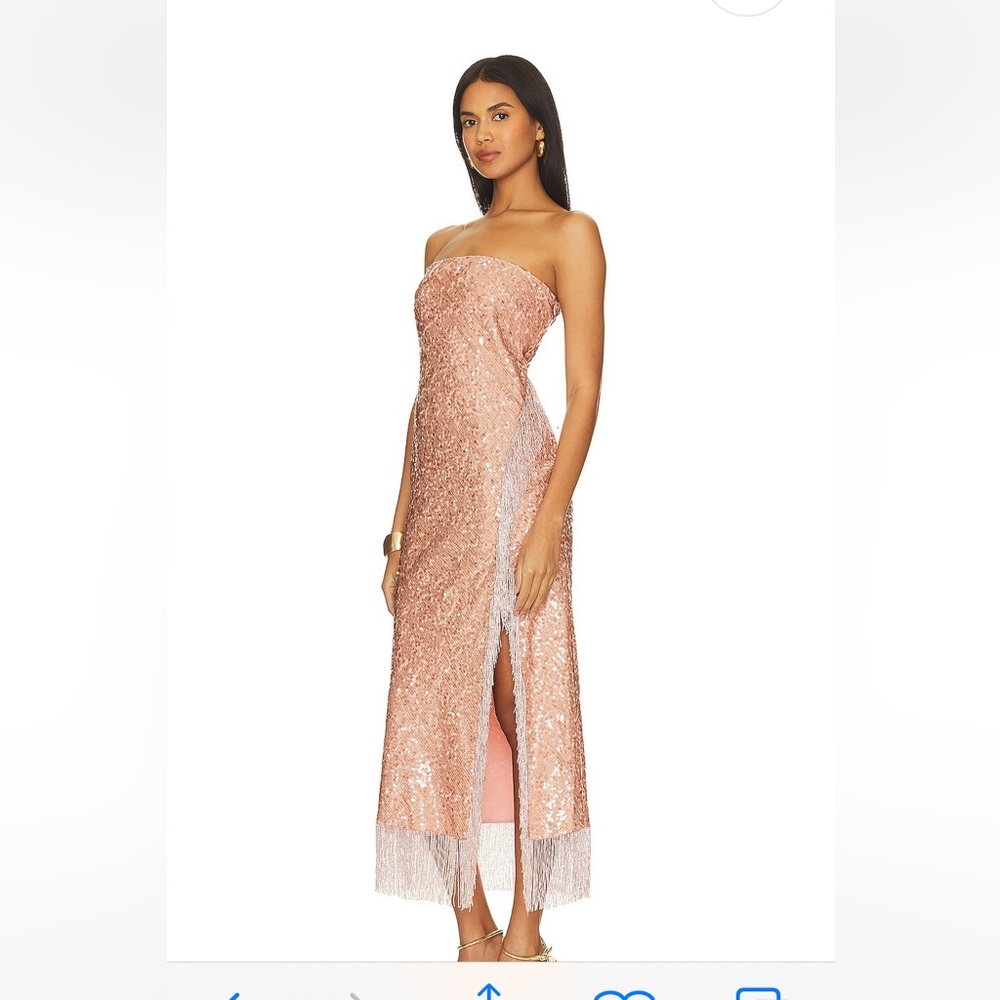 Amora Gown in Blusher Cinq a Sept size 4. Worn for only a few hours!